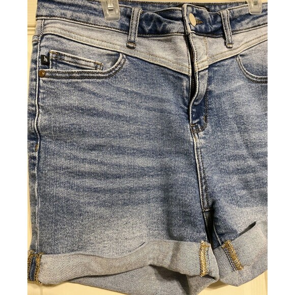 Judy Blue Denim Jean Shorts Women’s Large Stretch Cuffed JB150143 Low Rise EUC - Picture 7 of 11